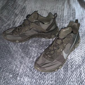 Nike React Element 55